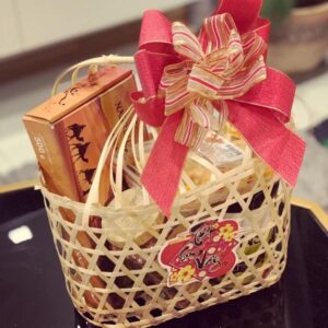 Giỏ tre đựng trái cây